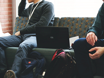 在线免费轰炸电话网页版